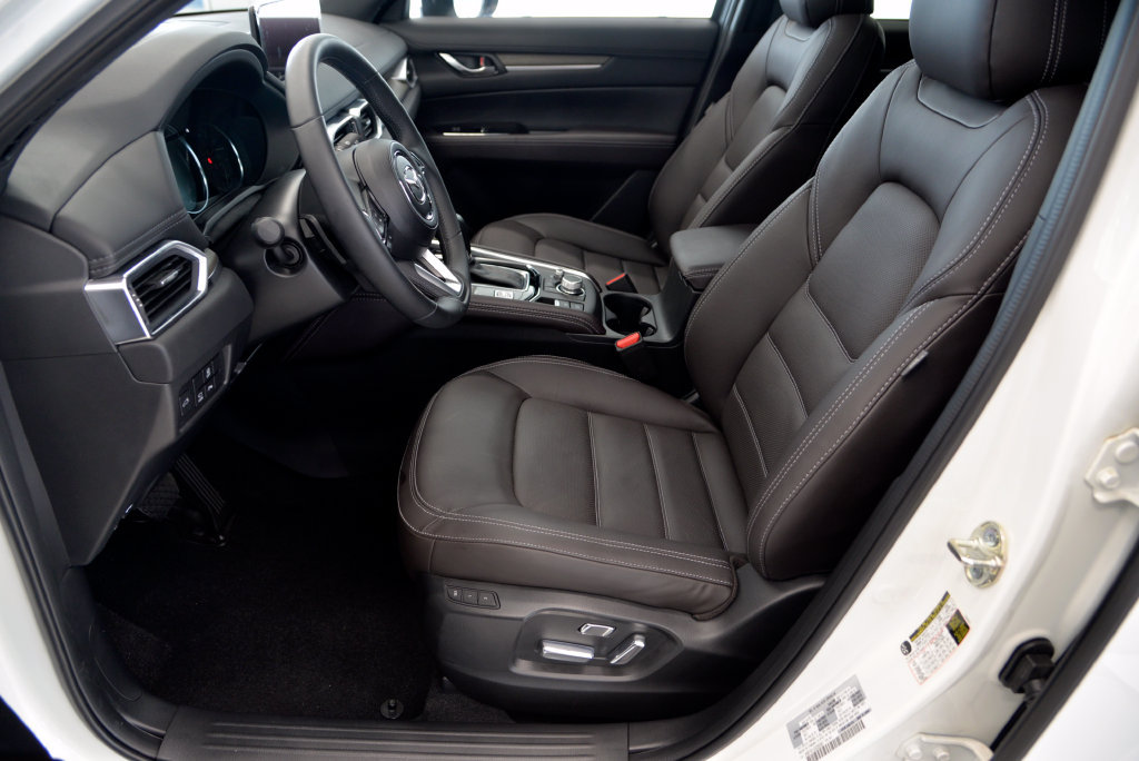 Certified 2025 MAZDA CX-5 Signature AWD/4WD image 15