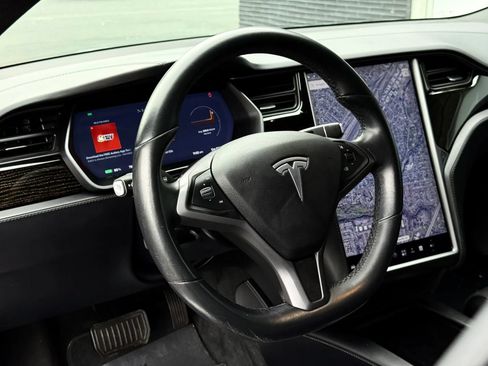 Used 2018 Tesla Model S 75D AWD/4WD image 18