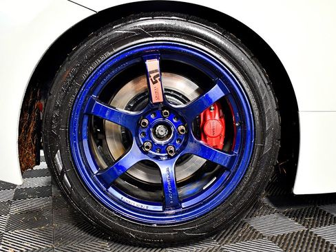 Used 2013 Nissan 370Z Touring w/ Sport Pkg image 43