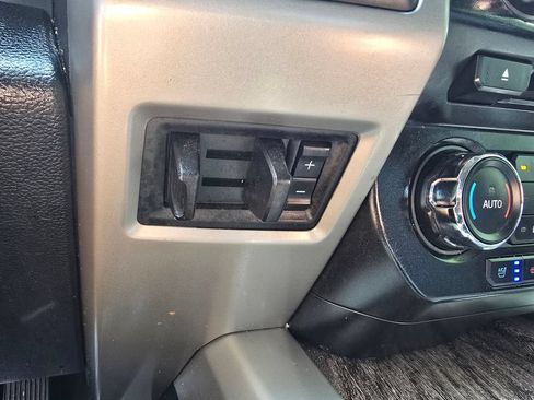 Used 2017 Ford F250 Lariat w/ Chrome Package AWD/4WD image 26