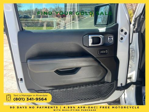 Used 2023 Jeep Wrangler Unlimited Rubicon 4xe w/ Steel Bumper Group image 10