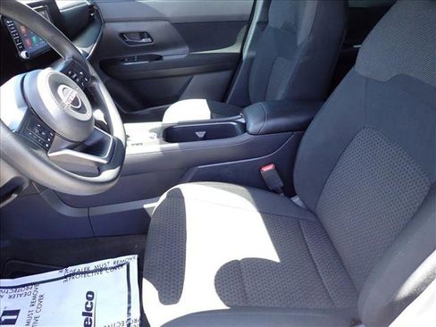 Used 2025 Nissan Kicks S AWD/4WD image 11