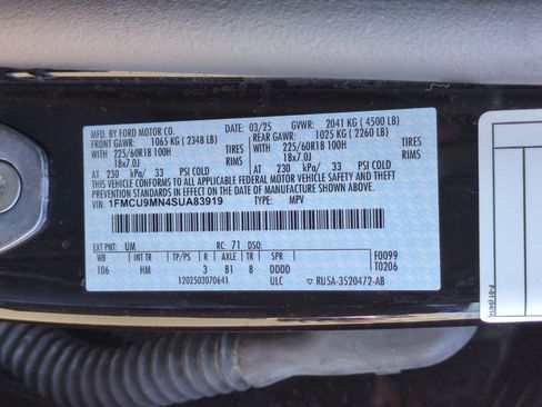 Used 2025 Ford Escape ST-Line image 33