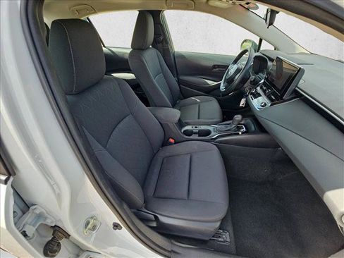 Used 2024 Toyota Corolla LE FWD image 19