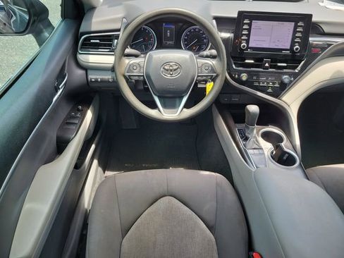 Used 2022 Toyota Camry LE FWD image 15