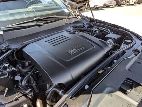 Used 2023 Land Rover Discovery S R-Dynamic image 36