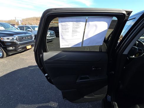 Used 2024 Mitsubishi Outlander Sport ES image 26