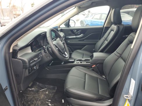 New 2026 Lincoln Corsair Premiere image 12