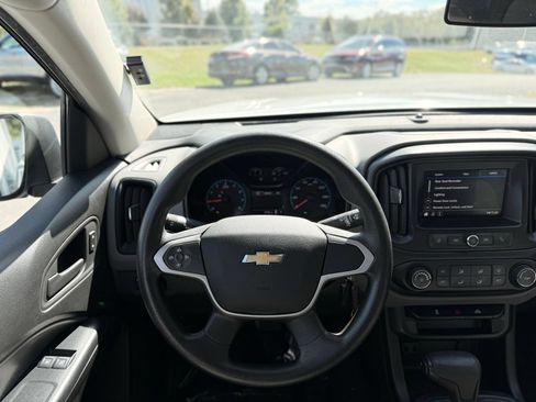 Used 2020 Chevrolet Colorado W/T w/ WT Convenience Package RWD image 24