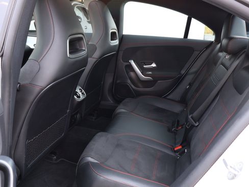 Used 2021 Mercedes-Benz CLA 35 AMG 4MATIC image 17