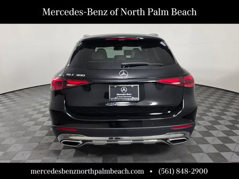New 2026 Mercedes-Benz GLC 300 image 5