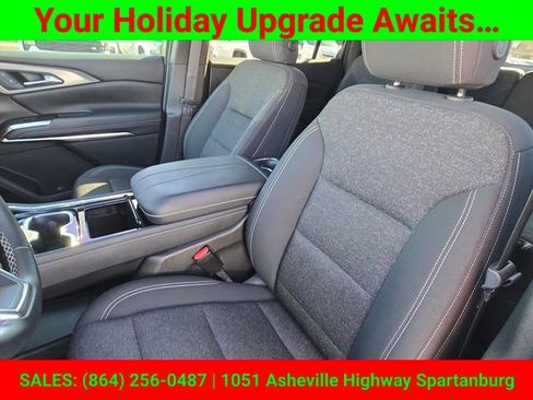 Certified 2024 Chevrolet Traverse LT image 19