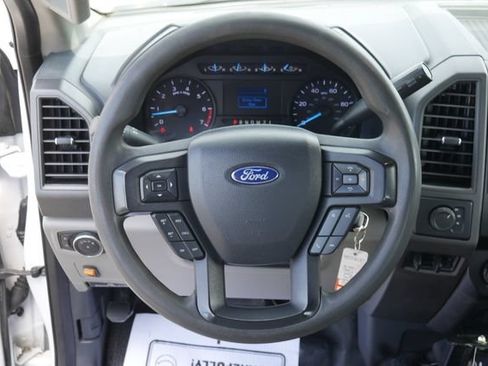 Used 2022 Ford F250 XL w/ Power Equipment Group AWD/4WD image 17