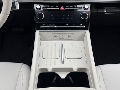 New 2026 Hyundai Santa Fe SE FWD image 18