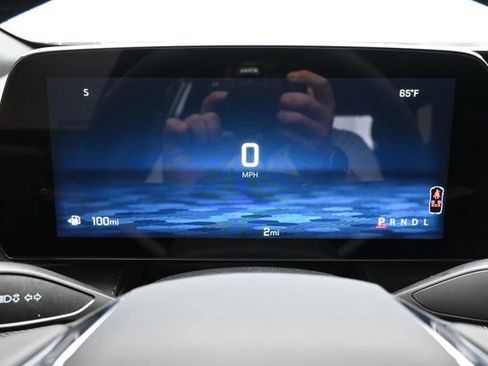 New 2026 Chevrolet Equinox LT FWD image 40