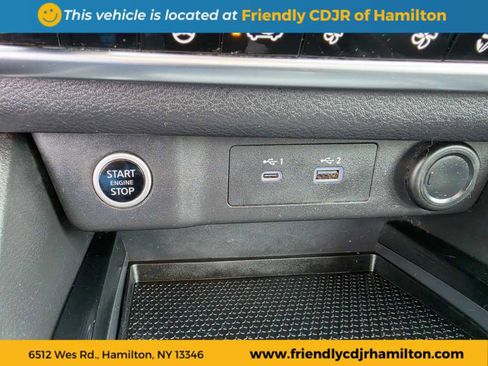 Used 2022 Nissan Rogue SV w/ SV Premium Package image 18