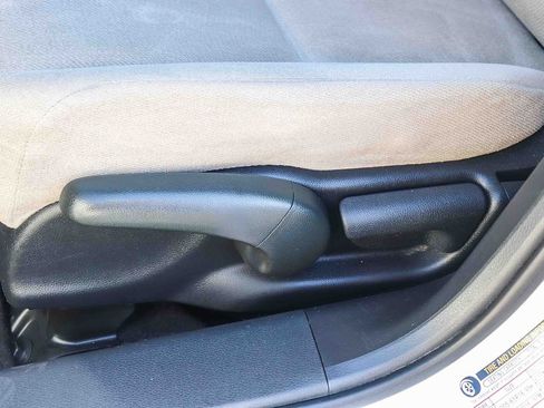 Used 2013 Honda Accord LX image 27