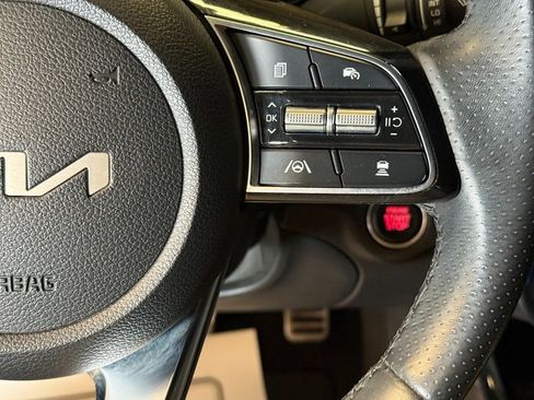 Used 2024 Kia Forte GT-Line image 11