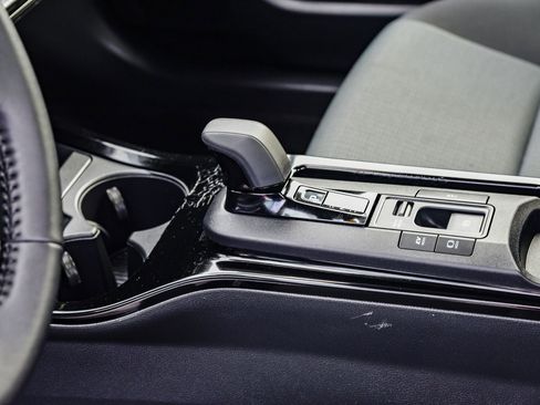 Used 2023 Toyota Prius LE image 23