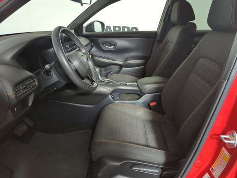 Certified 2024 Honda HR-V Sport image 8