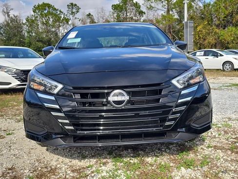 New 2025 Nissan Versa S w/ Trunk Package FWD image 3