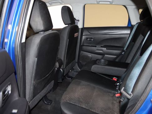 Used 2015 Mitsubishi Outlander Sport SE image 41