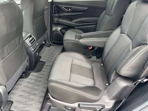 Used 2025 Subaru Ascent Premium AWD/4WD image 16