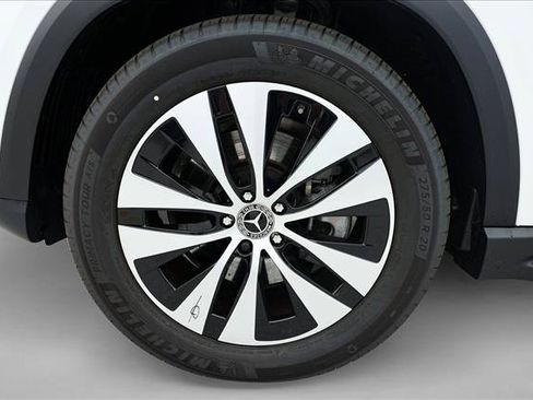 Certified 2026 Mercedes-Benz GLE 350 4MATIC image 9