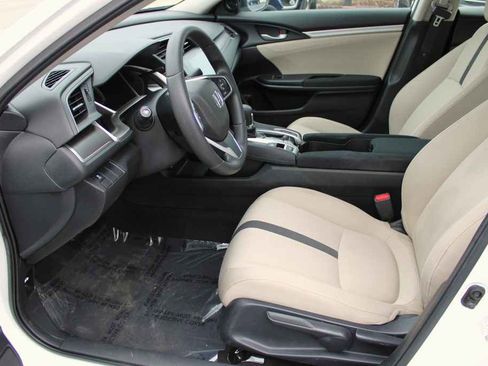 Used 2017 Honda Civic EX image 9