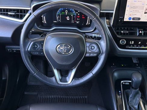 Used 2024 Toyota Corolla XSE FWD image 16