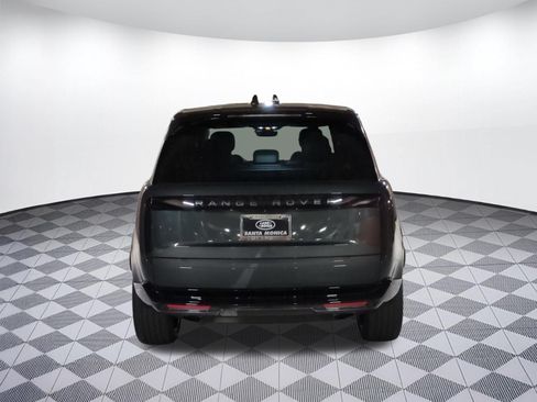 New 2026 Land Rover Range Rover Long Wheelbase SE AWD/4WD image 4