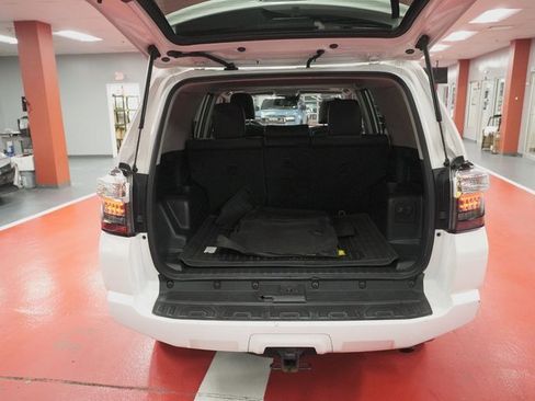 Certified 2020 Toyota 4Runner SR5 Premium w/ Moonroof Package image 23