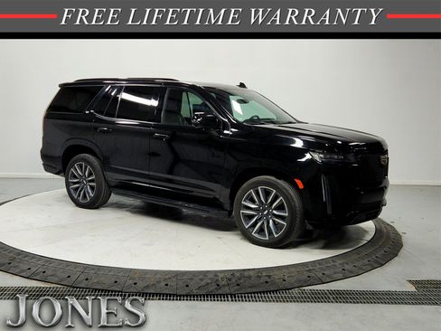 Used 2023 Cadillac Escalade Sport image 1