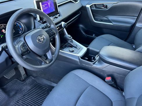 Certified 2023 Toyota RAV4 LE image 11