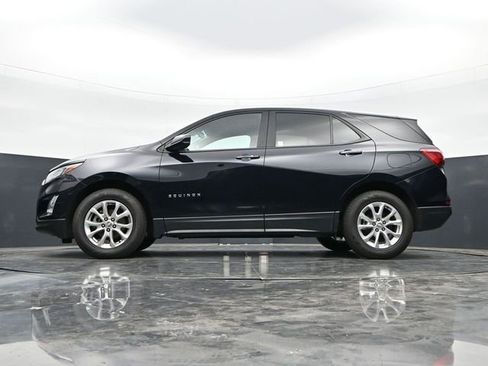 Used 2021 Chevrolet Equinox LS w/ LS Convenience Package FWD image 37