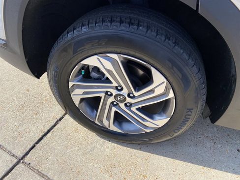 Used 2023 Hyundai Santa Fe SEL image 30