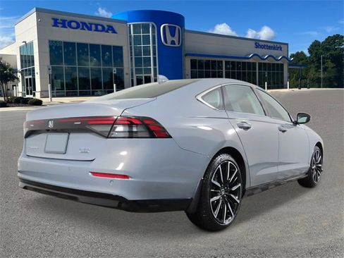 New 2026 Honda Accord Touring image 5