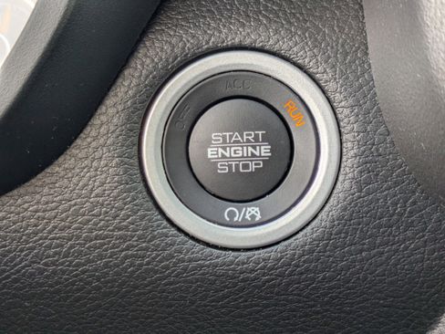 Used 2020 RAM 1500 Big Horn image 24