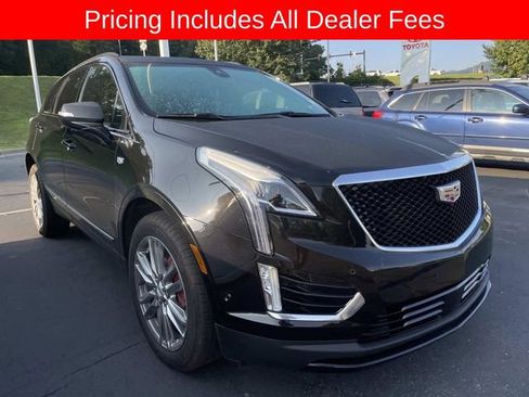 Used 2025 Cadillac XT5 Sportv w/ Technology Package AWD/4WD image 13