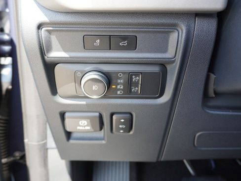 Used 2022 Ford Expedition XLT RWD image 22