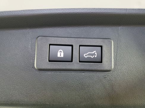 New 2025 Subaru Outback Premium image 32