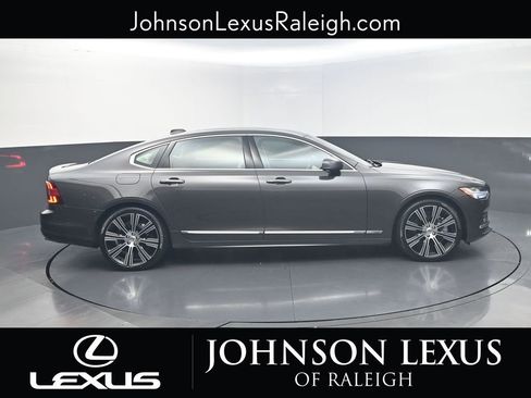 Used 2024 Volvo S90 B6 Ultimate image 6