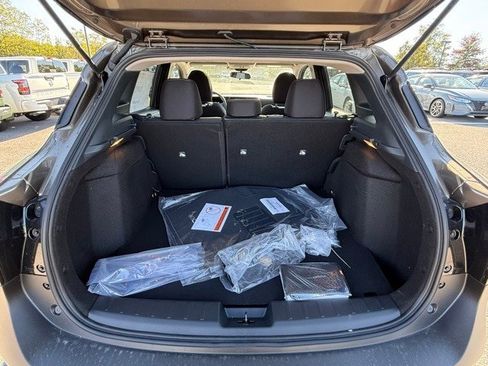 New 2026 Nissan Kicks SV w/ SV Premium Package image 16