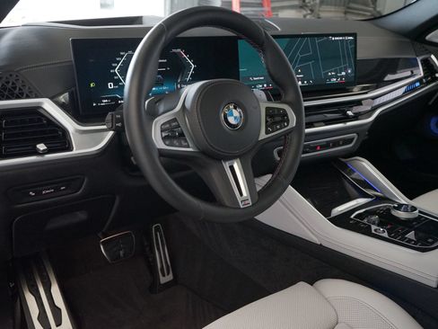 Used 2026 BMW X6 M60i w/ Executive Package AWD/4WD image 2