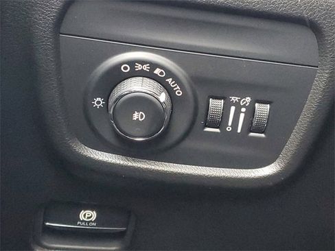 New 2025 Jeep Grand Cherokee L Limited w/ Luxury Tech Group II image 22