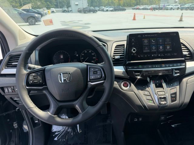 Used 2025 Honda Odyssey EX-L image 13