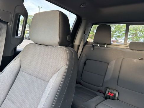 Used 2020 GMC Sierra 1500 Elevation w/ Elevation Value Package image 18