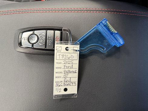 New 2025 Ford Explorer ST-Line w/ Premium Package image 31