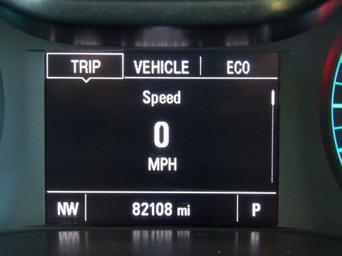 Used 2022 Chevrolet Colorado LT w/ Fleet Safety Package RWD image 21