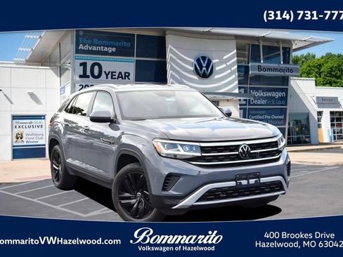 Certified 2023 Volkswagen Atlas Cross Sport SE w/ Black Wheel Package AWD/4WD image 1